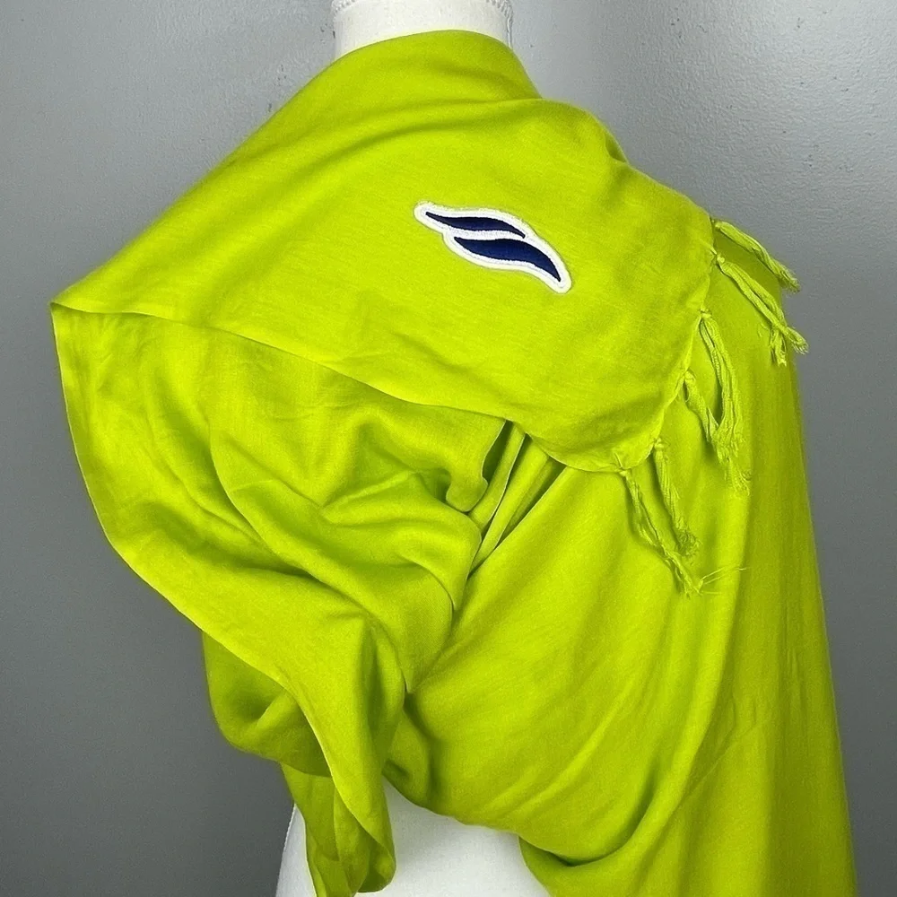 NWT Shu-Shi Oceania Cruiseline lime green fringe trim sarong w/cinch ring.